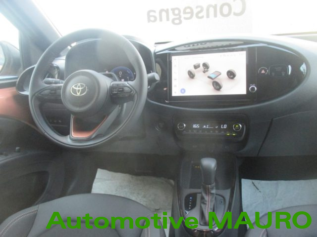 TOYOTA AYGO X 1.5 HYBRID 115 CV 5 PORTE PREMIU - foto 19