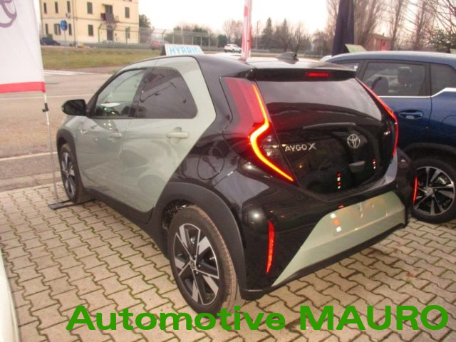 TOYOTA AYGO X 1.5 HYBRID 115 CV 5 PORTE ICON - - foto 2