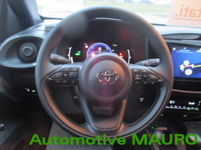 TOYOTA AYGO X 1.5 HYBRID 115 CV 5 PORTE ICON - - foto 11
