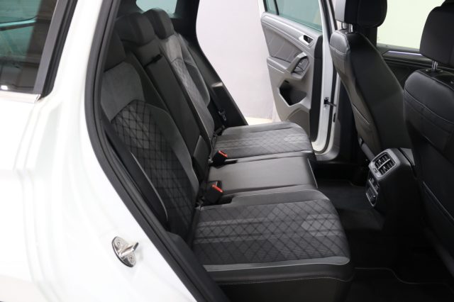 VOLKSWAGEN TIGUAN 1.5 TSI 150 CV DSG ACT R-LINE - foto 16