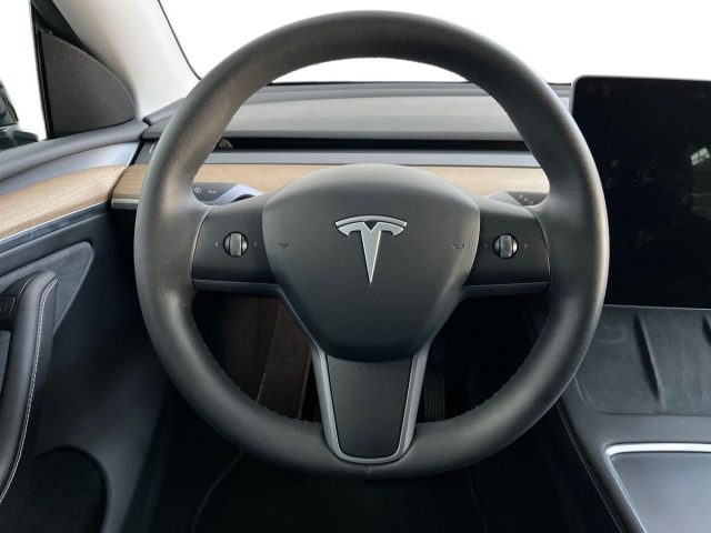 TESLA MODEL Y SINGLE MOTOR RWD - foto 11