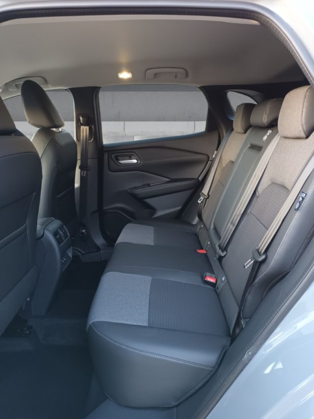 NISSAN QASHQAI 1300 MHEV N-CONNECTA 158CV AUTOM - foto 9