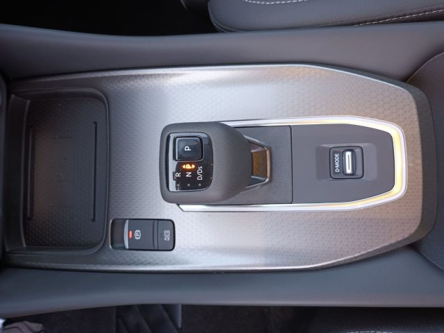 NISSAN QASHQAI 1300 MHEV N-CONNECTA 158CV AUTOM - foto 17