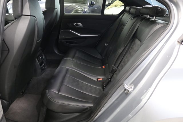 BMW M3 COMPETITION M XDRIVE - foto 12