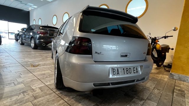 VOLKSWAGEN GOLF 1.8 TURBO 20V CAT 5P. GTI - foto 4
