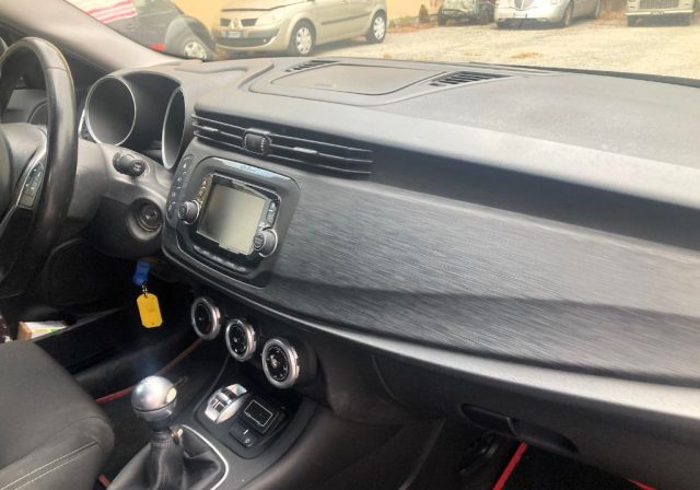 ALFA ROMEO GIULIETTA 1.6 JTDM 120 CV - foto 15