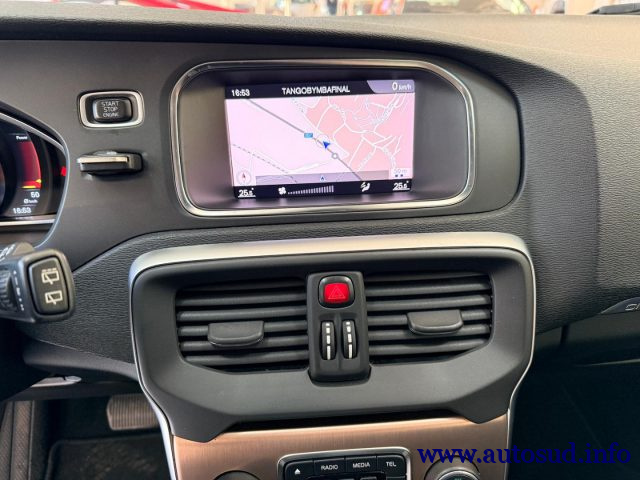 VOLVO V40 CROSS COUNTRY D2 GEARTRONIC - foto 13