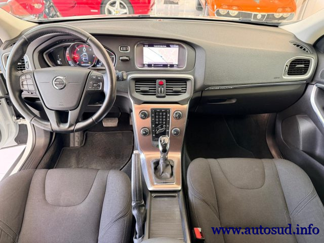 VOLVO V40 CROSS COUNTRY D2 GEARTRONIC - foto 15