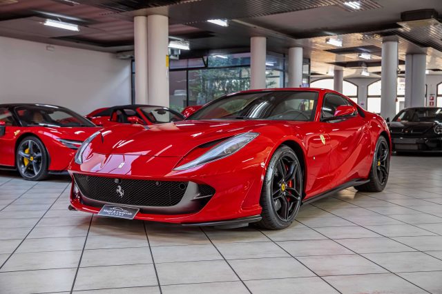 FERRARI 812 SUPERFAST|SPECIAL PAINT ROSSO 70 - foto 3