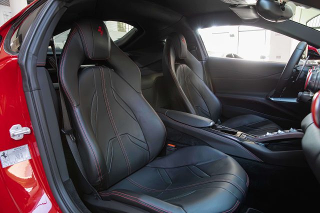 FERRARI 812 SUPERFAST|SPECIAL PAINT ROSSO 70 - foto 9