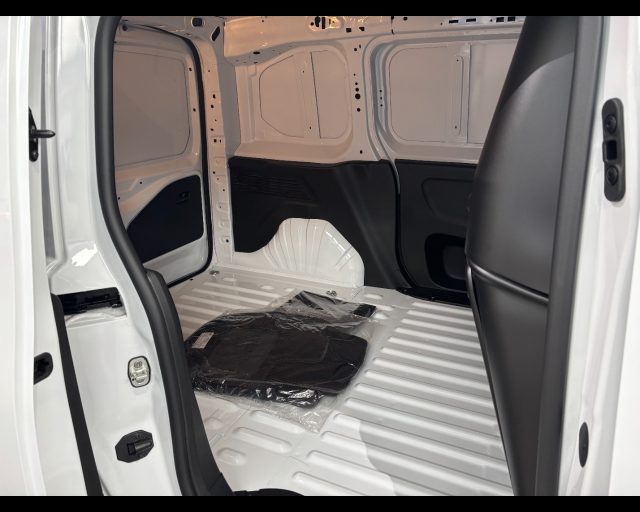 FIAT DOBLO VAN 1.5 BLUEHDI 100CV CH1-DETAX - foto 18