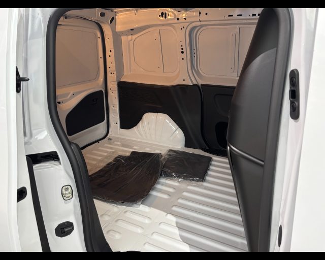 FIAT DOBLO VAN 1.5 BLUEHDI 100CV CH1-DETAX - foto 18