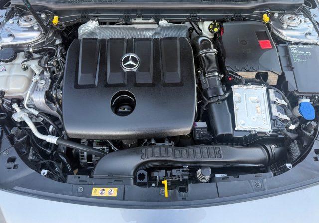 MERCEDES-BENZ A 180 PREMIUM AMG -TETTO APRIBILE - foto 14