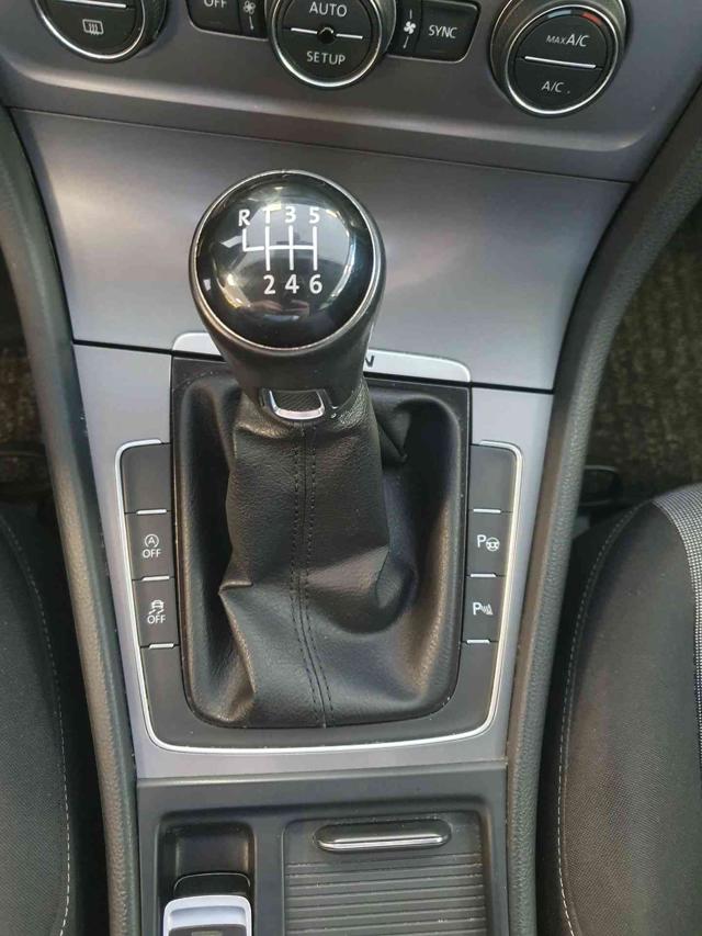 VOLKSWAGEN GOLF 1.6 TDI 5P. 4MOTION UNICOPROPRIE - foto 13