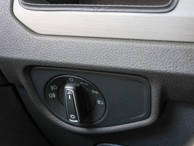 VOLKSWAGEN TOURAN BMT 150CV DSG COMFORTLINE 7P.*PR - foto 26