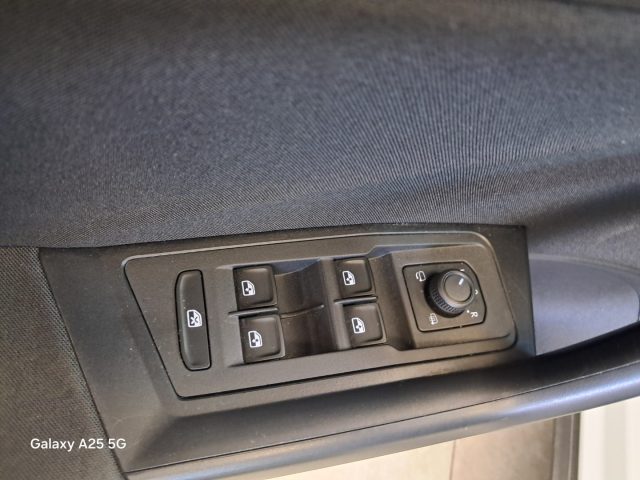 VOLKSWAGEN T-ROC 1.0 TSI 110CV *UNICO PROP.*BIZON - foto 9