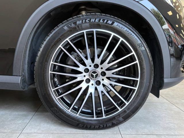 MERCEDES-BENZ GLC 220 D 4MATIC MHEV COUPÉ *FULL BLACK* - foto 7