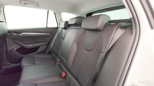 SKODA OCTAVIA 2.0 TDI EVO SCR 150 CV DSG 4X4 W - foto 15
