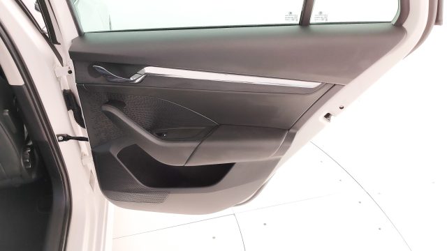 SKODA OCTAVIA 2.0 TDI EVO SCR 150 CV DSG 4X4 W - foto 47