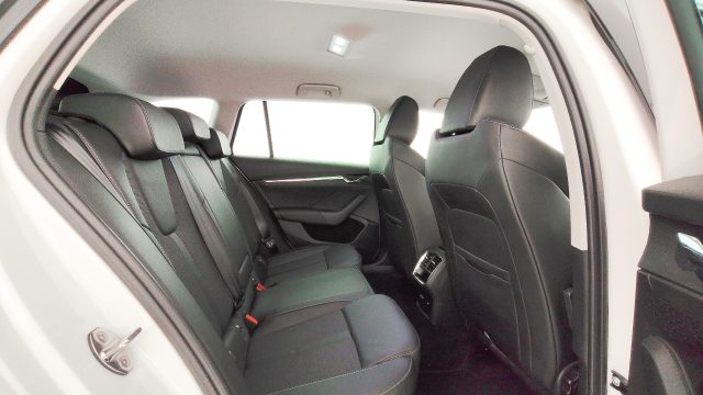 SKODA OCTAVIA 2.0 TDI EVO SCR 150 CV DSG 4X4 W - foto 48