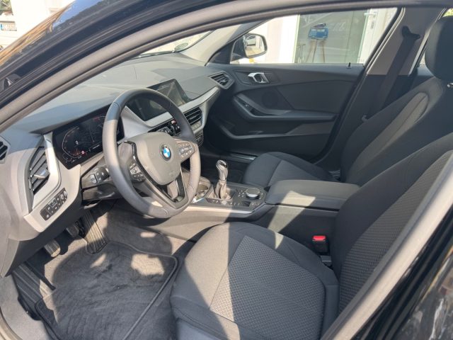 BMW 118 I 5P. ADVANTAGE - foto 11