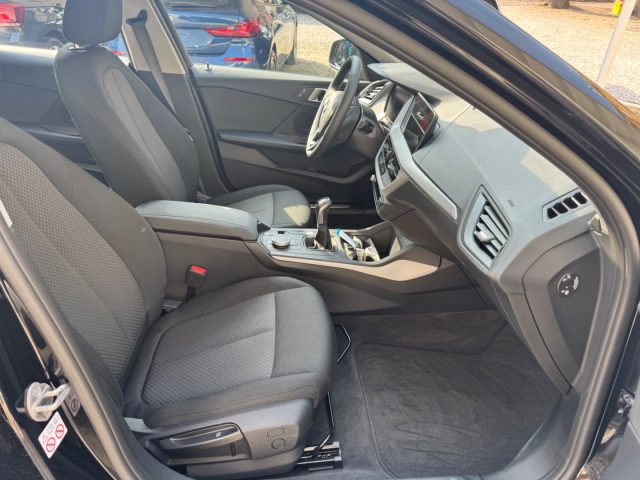 BMW 118 I 5P. ADVANTAGE - foto 18