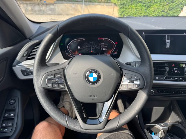 BMW 118 I 5P. ADVANTAGE - foto 21