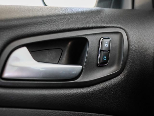 FORD KUGA 1.5 ECOBOOST 150CV TITANIUM *PRO - foto 27