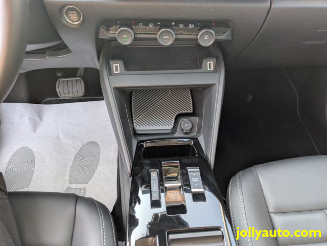CITROEN C4 X PURETECH 130 S&S EAT8 MAX - foto 30
