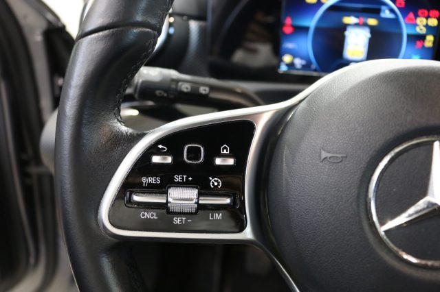 MERCEDES-BENZ A 180 AUTOMATIC SPORT - foto 16