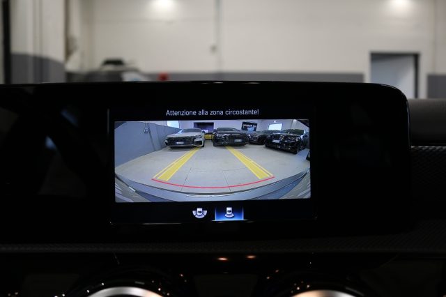 MERCEDES-BENZ A 180 AUTOMATIC SPORT - foto 13