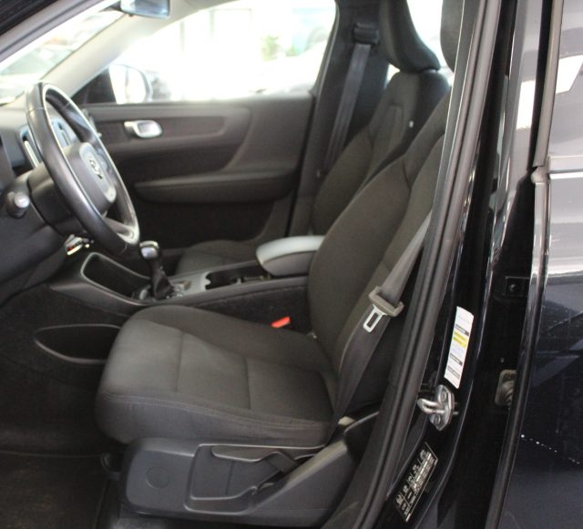 VOLVO XC40 2.0 D3 150 CV MOMENTUM PRO - foto 2