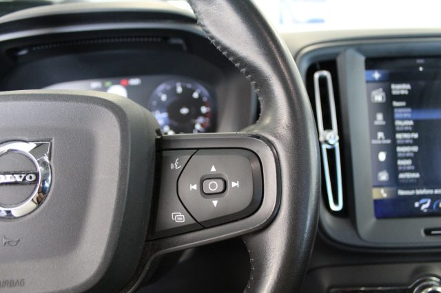VOLVO XC40 2.0 D3 150 CV MOMENTUM PRO - foto 7