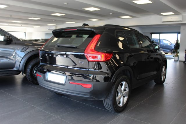 VOLVO XC40 2.0 D3 150 CV MOMENTUM PRO - foto 13