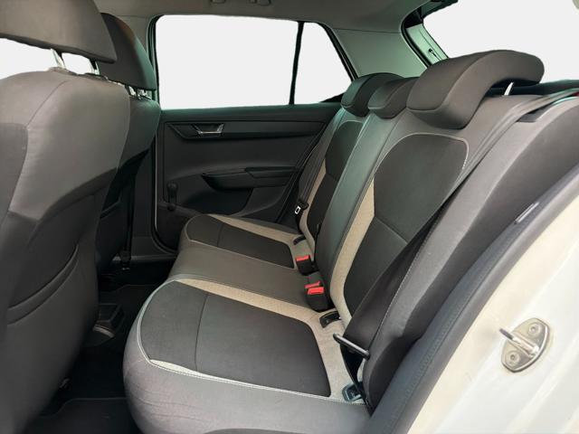 SKODA FABIA 1.4 TDI 75 CV EXECUTIVE - foto 13