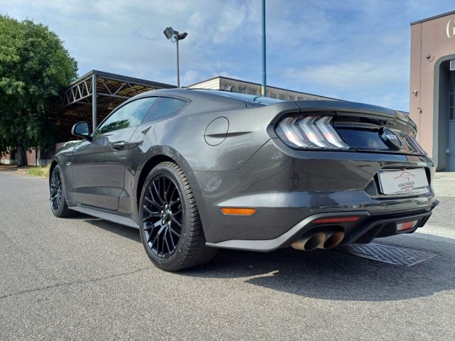 FORD MUSTANG FASTBACK 5.0 V8 TI-VCT AUT. GT U - foto 5