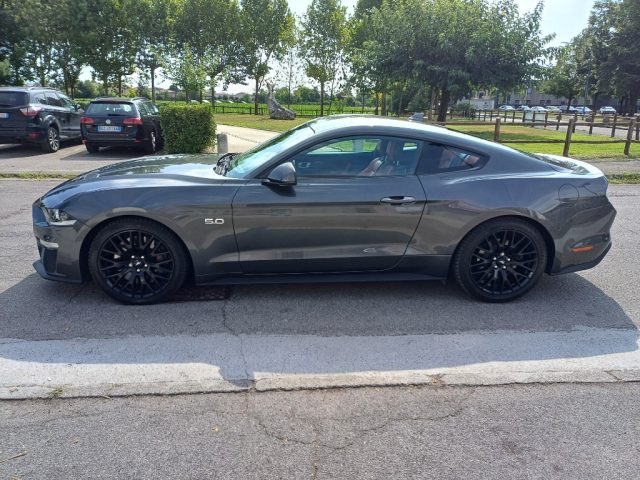 FORD MUSTANG FASTBACK 5.0 V8 TI-VCT AUT. GT U - foto 35