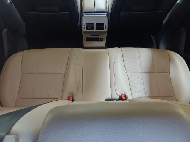 LAND ROVER RANGE ROVER 2.0D I4 180 CV R-DYNAMIC HSE UNI - foto 25