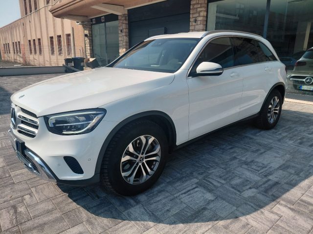 MERCEDES-BENZ GLC 220 D 4MATIC EXECUTIVE AUTOMATICO UN - foto 3