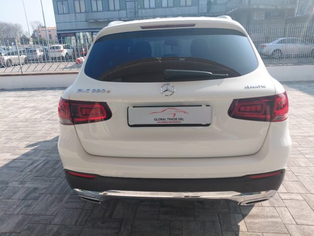 MERCEDES-BENZ GLC 220 D 4MATIC EXECUTIVE AUTOMATICO UN - foto 5