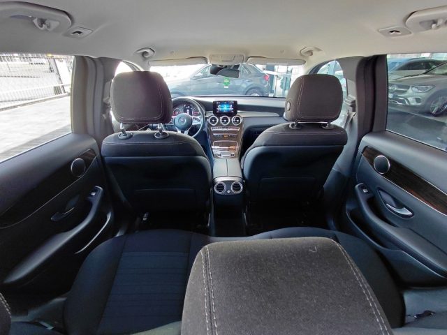 MERCEDES-BENZ GLC 220 D 4MATIC EXECUTIVE AUTOMATICO UN - foto 24