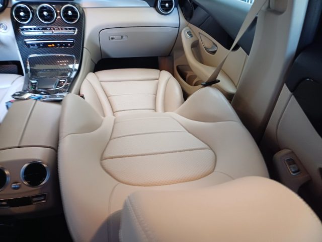 MERCEDES-BENZ GLC 300 D 4MATIC COUPÉ SPORT UNICO PROPR - foto 31