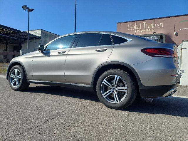 MERCEDES-BENZ GLC 300 D 4MATIC COUPÉ SPORT UNICO PROPR - foto 2