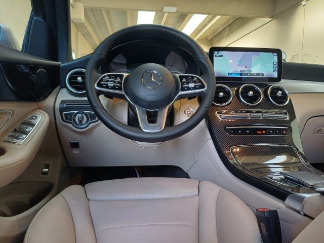 MERCEDES-BENZ GLC 300 D 4MATIC COUPÉ SPORT UNICO PROPR - foto 30