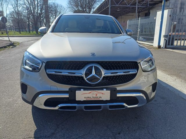 MERCEDES-BENZ GLC 300 D 4MATIC COUPÉ SPORT UNICO PROPR - foto 4