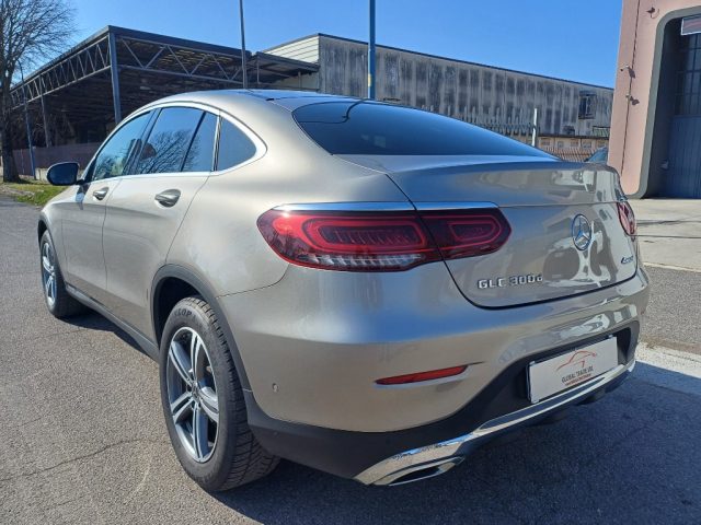 MERCEDES-BENZ GLC 300 D 4MATIC COUPÉ SPORT UNICO PROPR - foto 5