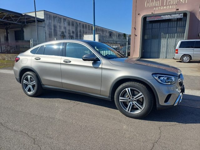 MERCEDES-BENZ GLC 300 D 4MATIC COUPÉ SPORT UNICO PROPR - foto 6