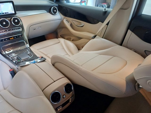 MERCEDES-BENZ GLC 300 D 4MATIC COUPÉ SPORT UNICO PROPR - foto 33