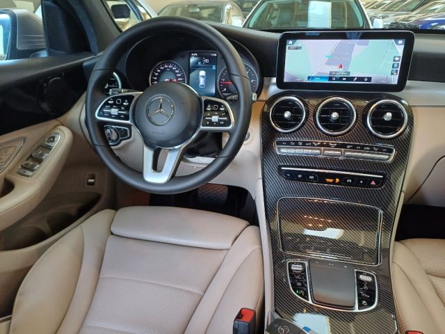 MERCEDES-BENZ GLC 300 D 4MATIC COUPÉ SPORT UNICO PROPR - foto 36