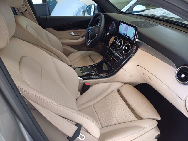 MERCEDES-BENZ GLC 300 D 4MATIC COUPÉ SPORT UNICO PROPR - foto 19